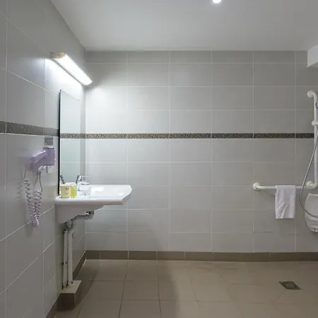 Ace Paris Roissy Hotel