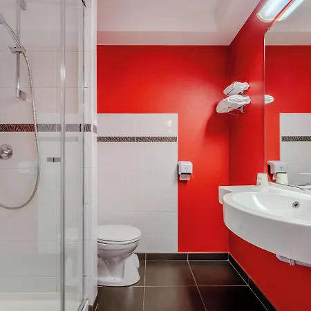 Ace Paris Roissy Hotel 3*